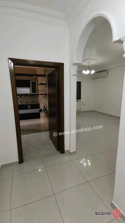 شقة مساحة 177 متر للبيع في عمان - ابو السوس 