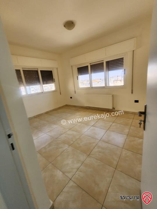 شقة مساحة 166م طابق ثاني للبيع في عمان – الرابية