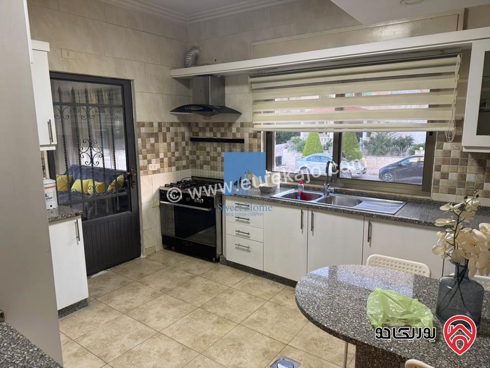 شقة مفروشة فاخرة للبيع في عمان - أم السماق خلف الدر المنثور طابق اول 200م تشطيب سوبر ديلوكس