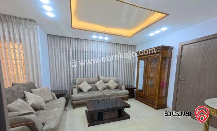 شقة مفروشة طابق اول مساحة 220م للايجار في عمان - ام السماق 