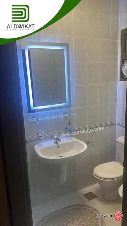 شقة مفروشة للايجار في عمان - ضاحية الامير راشد طابق ثاني مساحة البناء 210م منطقة هادئة بالقرب من الخدمات