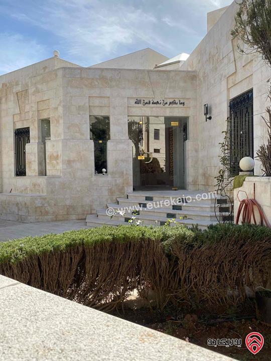 ڤيلا فاخرة مساحة 350م على أرض 891م للبيع في عمان - ضاحية النخيل