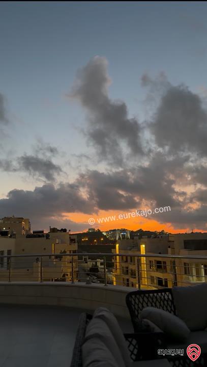 شقة سوبر ديلوكس طابق رابع مع روف مساحة 400م للبيع في عمان - دير غبار - حجار النوبلسة