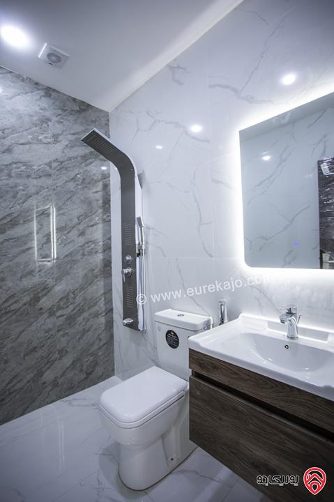 شقة مميزة مساحة 135م للبيع في عمان - ابو علندا ام نوارة الجديدة مع اطلاله دائمة كاش او اقساط من المالك 