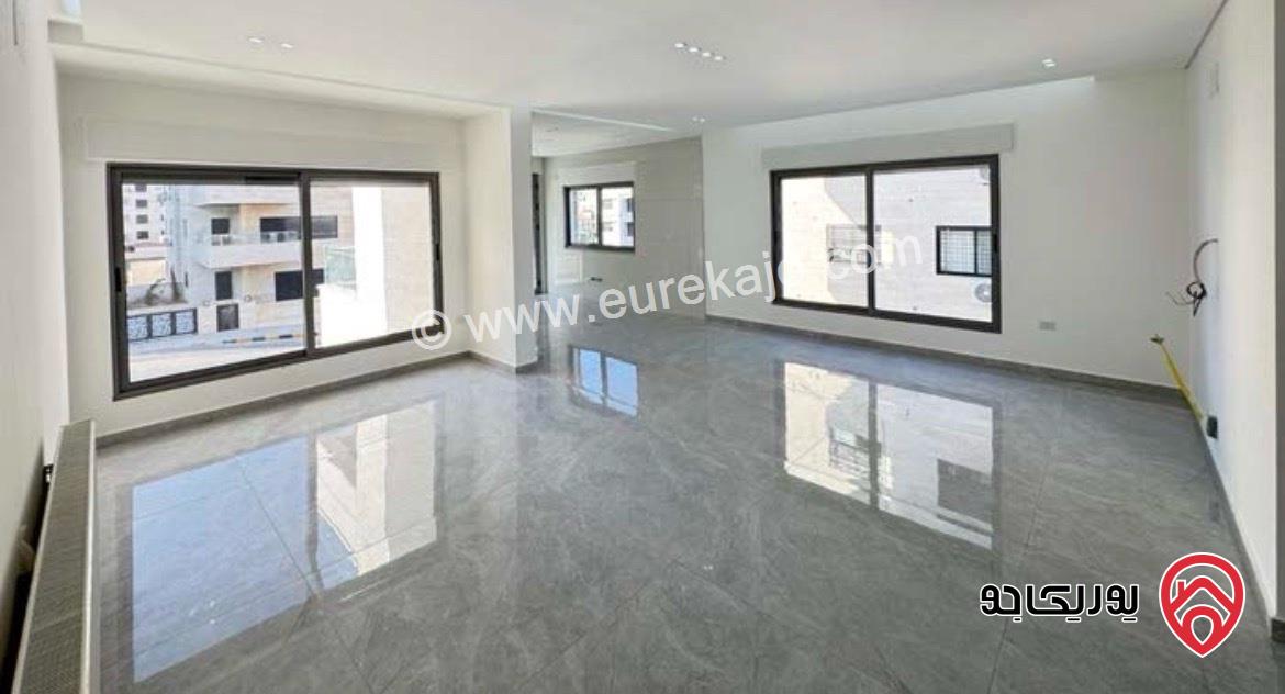 ⁨شقة طابق اول مساحة 135م للبيع في عمان - البنيات مقابل جامعة البتراء