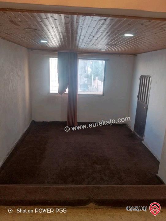 شقة أرضية منفصلة مجددة مساحة 120م داخلي و 50م خارجي للايجار في عمان - ماركا