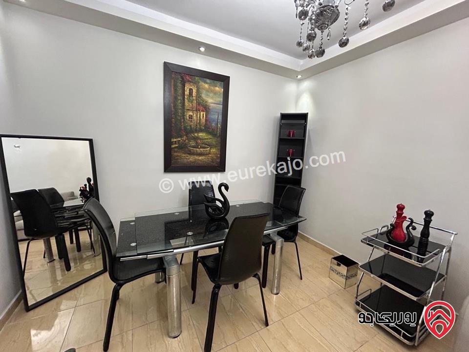 شقة مفروشة شبه ارضية مساحة 140م داخلي و 200م خارجي للإيجار في عمان - البنيات