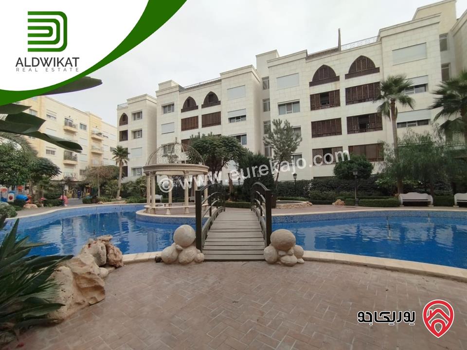 شقة فاخرة للبيع في عمان - دير غبار طابق أول مساحة 210 م ضمن كومباوند
