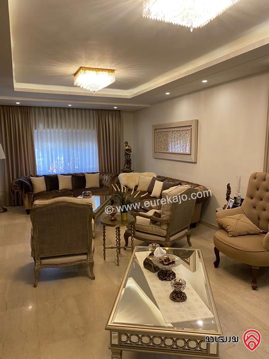 فيلا مساحة 320م على أرض 360م للبيع في عمان - منطقة عرجان