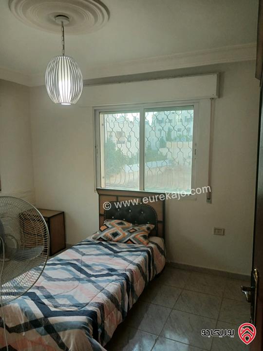 شقة طابق أول مساحة 130م للايجار في اربد 