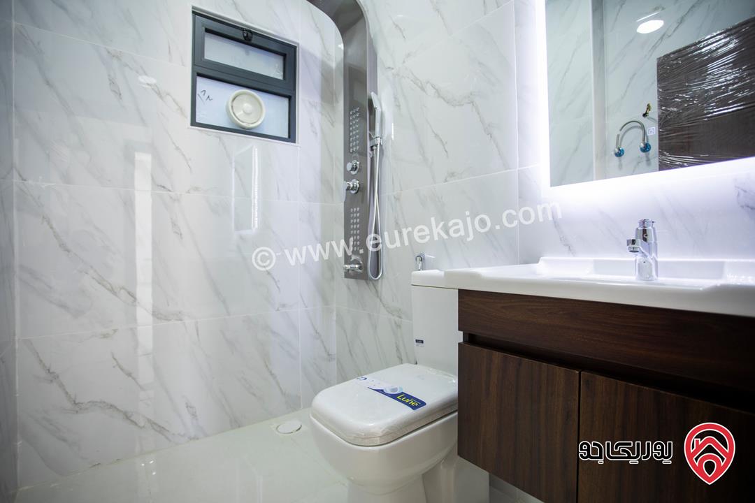 شقة طابق ثالث مع روف دوبلكس مساحة 170م للبيع في عمان - ابو علندا 