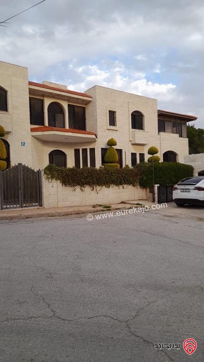 فيلا مستقلة مساحة 690م على ارض 990م للبيع في عمان - خلدا