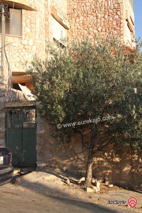 عمارة على أرض 320م للبيع في عمان - طبربور 