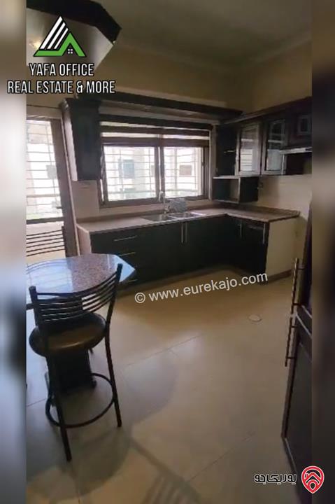 شقة مميزة طابق ثالث مساحة 185م للايجار في عمان - الرابية   