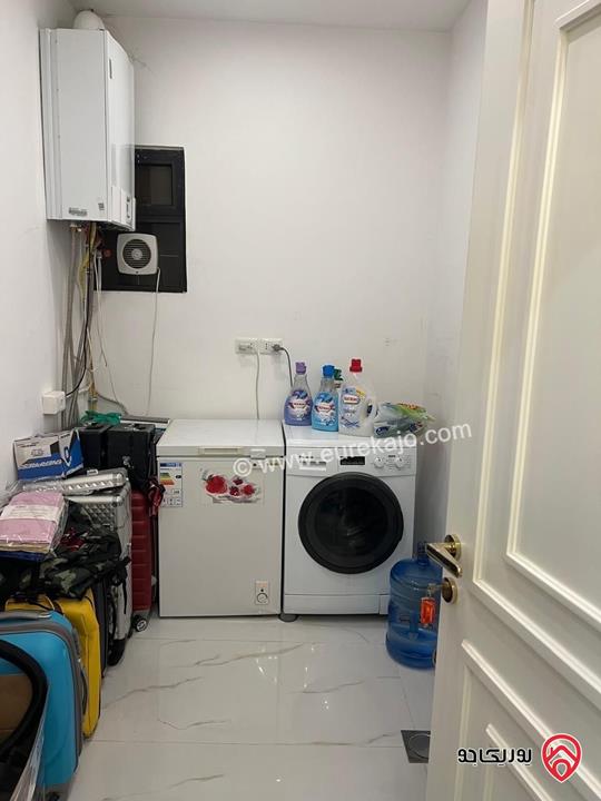 شقة طابق ثالث مساحة 175م للايجار في عمان - ربوة عبدون 