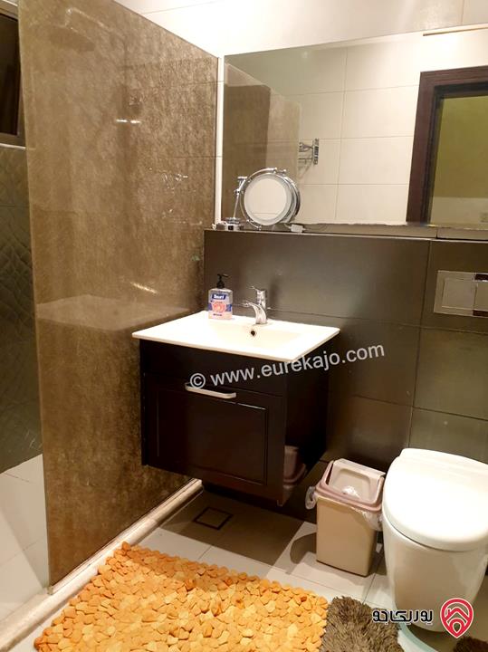 شقة مفروشة ارضية مساحة 210م مع حديقة 80م ومدخل خاص للإيجار في عمان - أم السماق