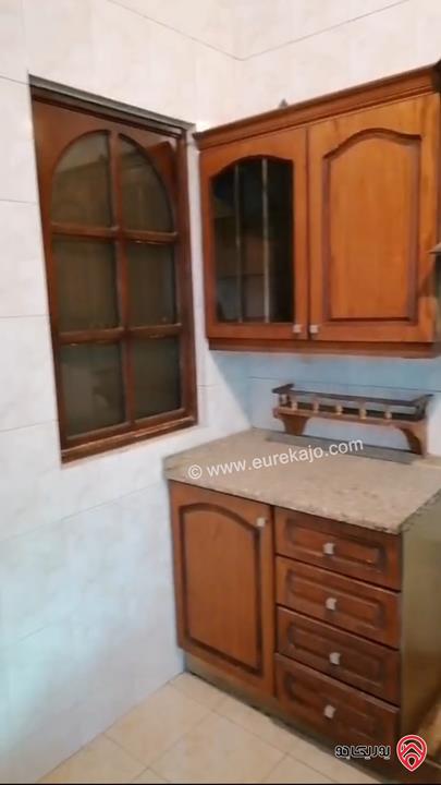 شقة طابق ثاني مساحة 160م للبيع في عمان - ام السماق