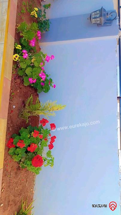 مزرعة مساحة الأرض 500م والبناء 200م للبيع في جرش 