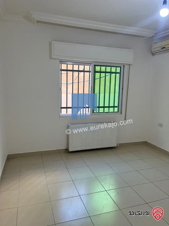 شقة شبه أرضية مساحة 143م داخلي مع ترسات 100م للبيع في عمان - عرقوب خلدا