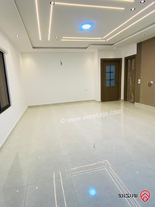 شقة فاخرة جديدة مساحة 160م + 50م ترس للبيع في عمان - المقابلين يوجد كل الطوابق 