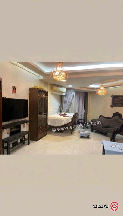 شقة طابق أرضي معلق مساحة 140م للبيع في عمان - ماركا