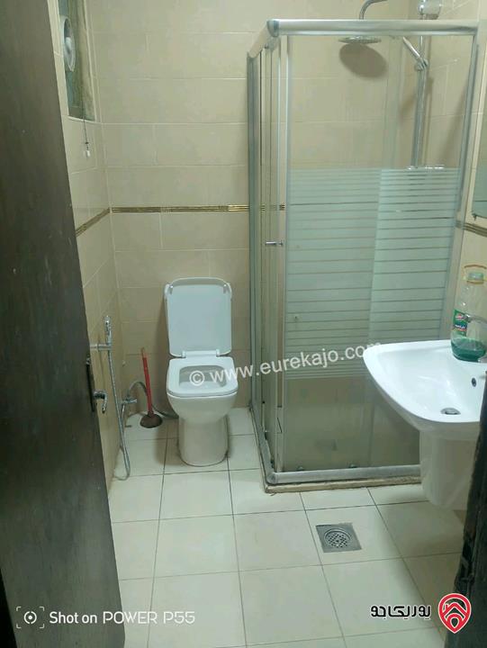 شقة أرضية منفصلة مجددة مساحة 120م داخلي و 50م خارجي للايجار في عمان - ماركا