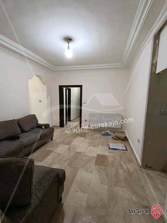 شقة فارغة مساحة 150م طابق ثاني للايجار في عمان - خلدا