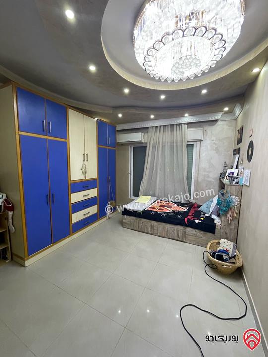 شقة أرضية دوبلكس مساحة 257م داخلي و 250م خارجي للبيع في العقبة - الخامسة