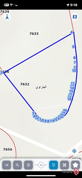 قطعة ارض مساحة 620م للبيع في الزرقاء الجديدة شارع الكرامة اجمل موقع منطقة فلل على شارعين 20م وشارع 12م 