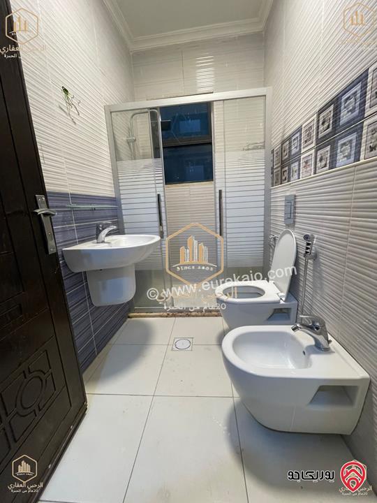 شقة سوبر ديلوكس طابق ارضي معلق مساحة 190م للايجار في عمان - أم السماق 