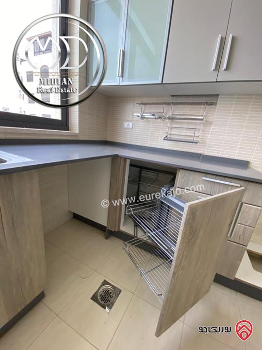 شقق فارغة للايجار في عمان - ام اذينة مساحات 140م تشطيبات سوبر ديلوكس اطلالة جميلة بسعر مميز