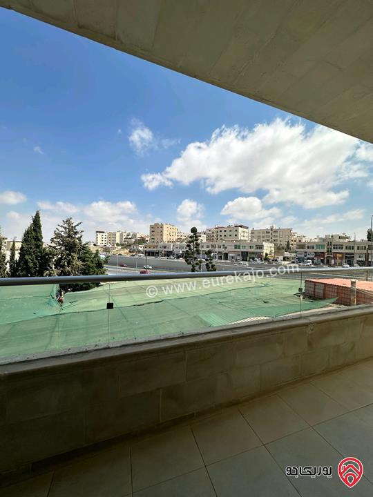 شقة مميزة طابق أول مساحة 175م للبيع في عمان - مرج الحمام بالقرب من الجسر الجديد 
