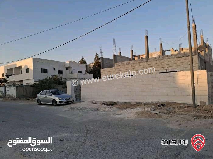 بيت عمار جديد تشطيب سوبر ديلوكس مساحة 195م على أرض 723م للبيع في المفرق الحي الجنوبي