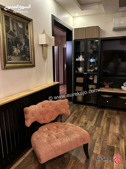 شقة ديلوكس مفروشة مساحة 220م للايجار في عمان - قرية النخيل