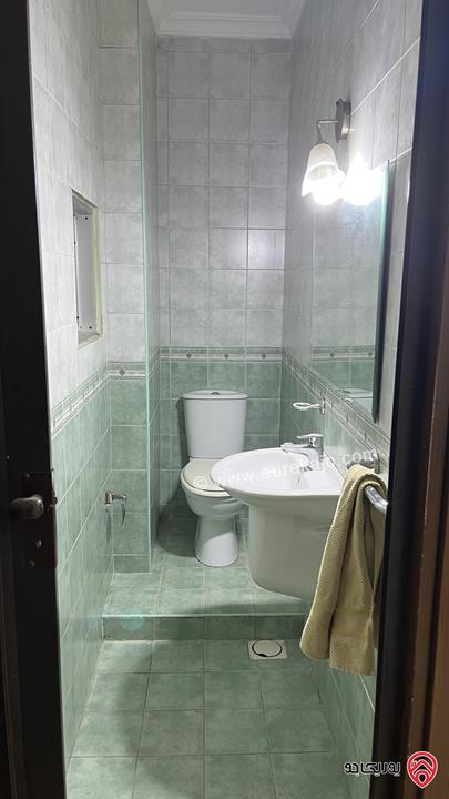 شقة مساحة 130م طابق أول للبيع في عمان - إسكان أبو نصير حارة 8