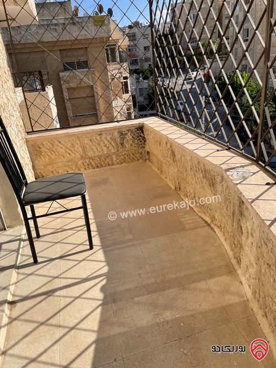 شقة طابق ثالث مساحة 120م للايجار مفروشة في عمان - الجاردنز حي البركة