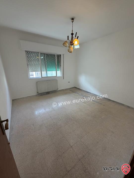 شقة طابق رابع مساحة 108م للبيع في عمان - الرابية 