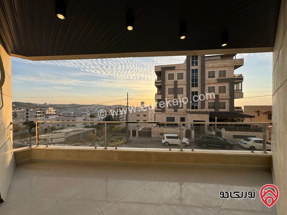 شقة طابق ثاني مساحة 228م للبيع في عمان - مرج الحمام ناعو 