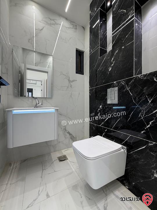 شقة طابق اول مساحة 185 متر سوبر ديلوكس للبيع في عمان - الجبيهة حي المنصور 