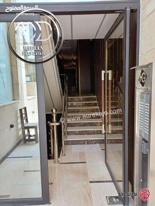 شقق و استديوهات مفروشة للايجار في عمان - الشميساني تشطيبات و ديكورات فندقية فرش فاخر اطلالة جميلة