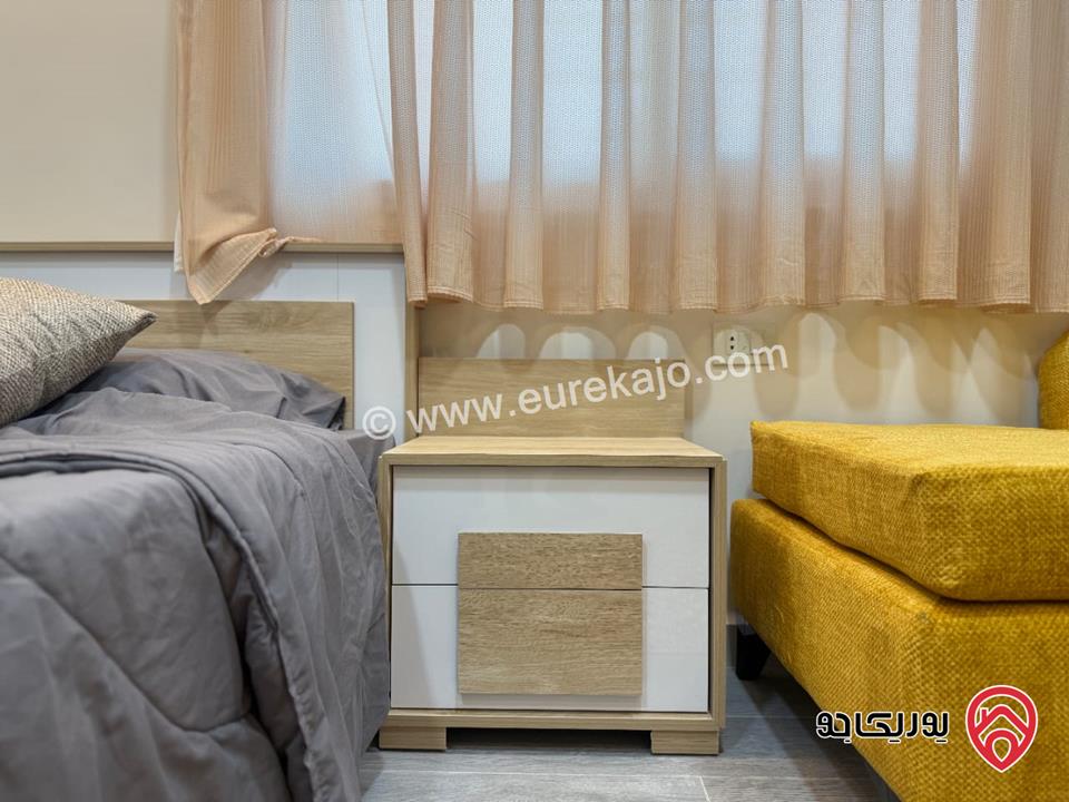 شقة استثمارية 126م فيها 4 استديوهات بحمام و مطبخ لكل استديو للبيع في عمان - الجبيهة جانب الجامعة الاردنية  