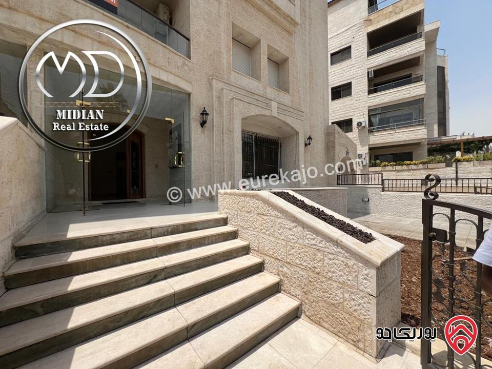 شقة دوبلكس فارغة ارضية مساحة 300م مع ترس و حديقة 250م  للايجار في عمان - الصويفية