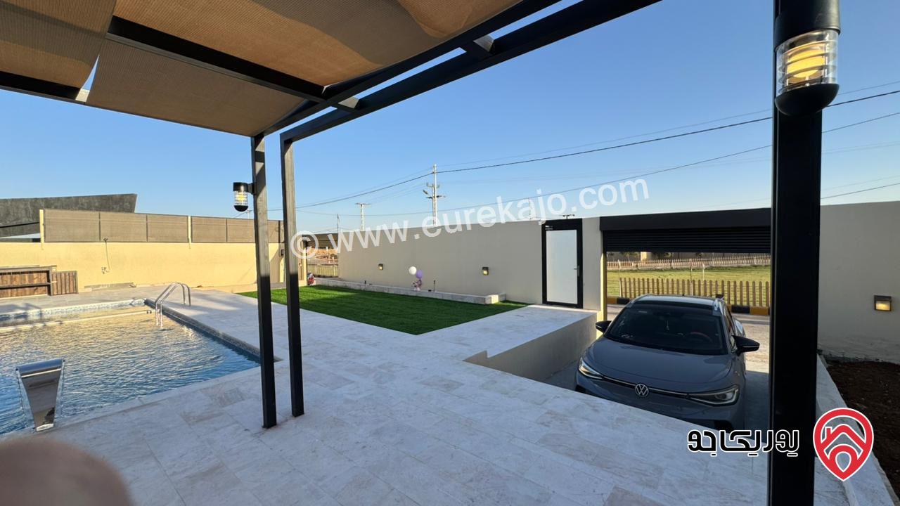 شاليه مودرن مساحة 100م على أرض 500م للبيع في عمان - على طريق المطار خلف جامعة الاسراء بنظام التقسيط المباشر مع المالك 