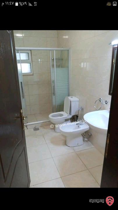 مزرعة مساحة الأرض 11 دونم وبناء مساحة 1200م للبيع في السلط