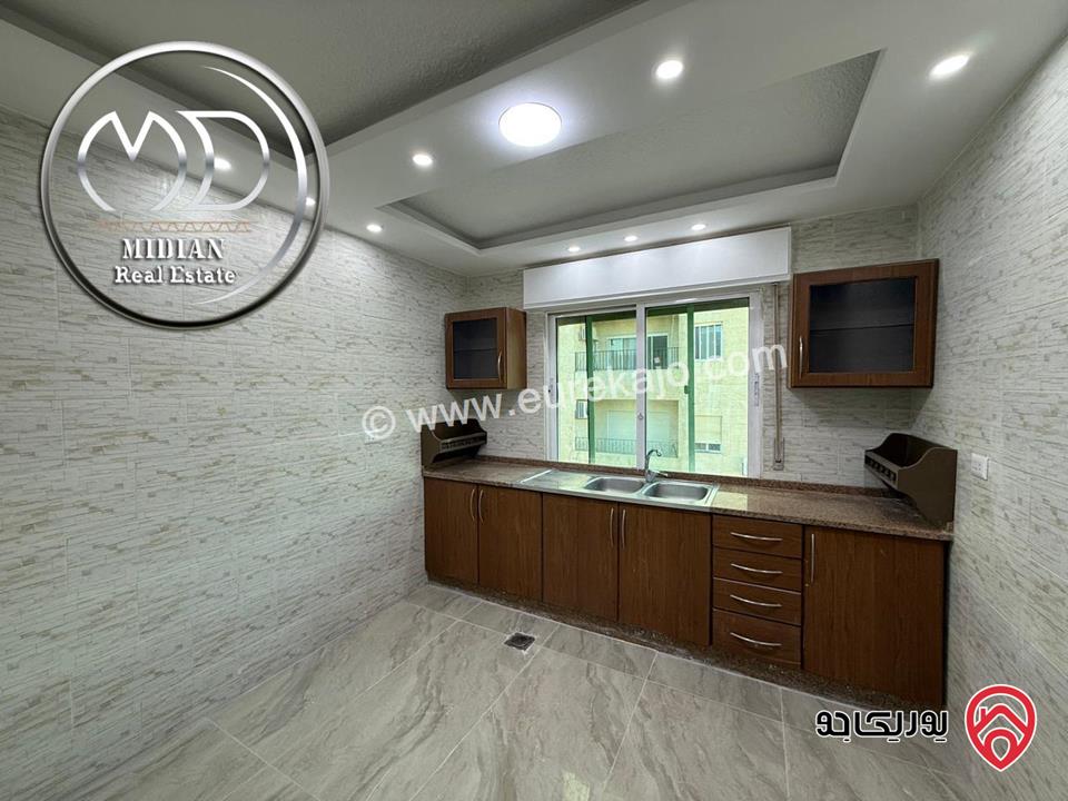 شقة استثمارية للبيع في عمان - تلاع العلي مساحة 95م طابق ثالث تشطيبات ديكورات عصرية بسعر مميز جداً