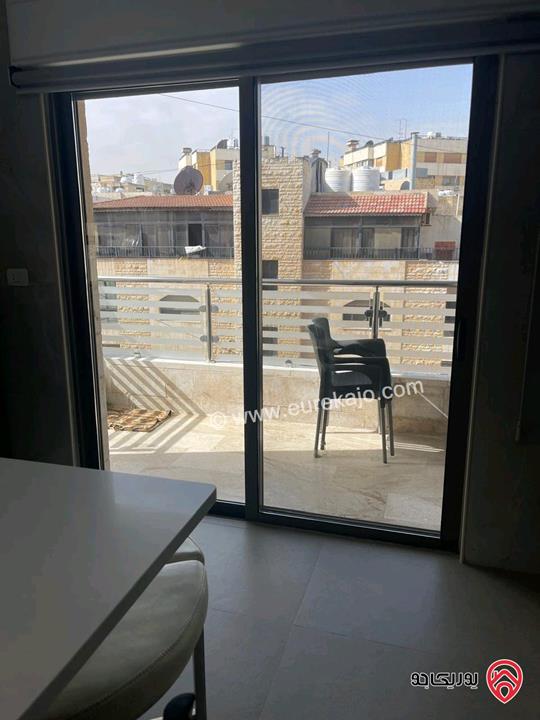 شقة طابق ثالث دوبلكس مساحة 370م للبيع في عمان - الرابية 