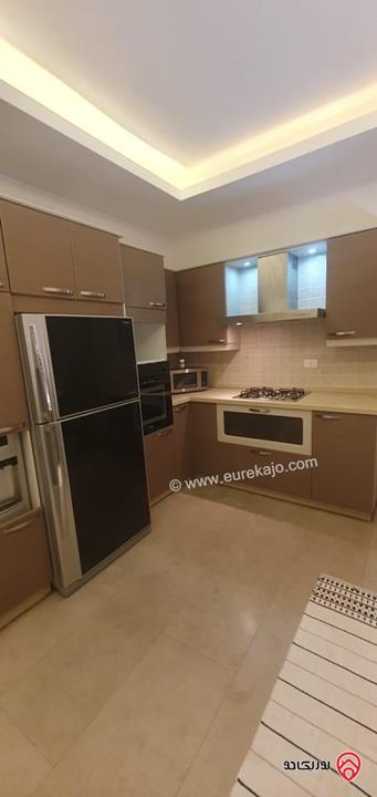 شقة مع روف وتيراس خارجي مساحة 200م للبيع في عمان - ضاحية الياسمين