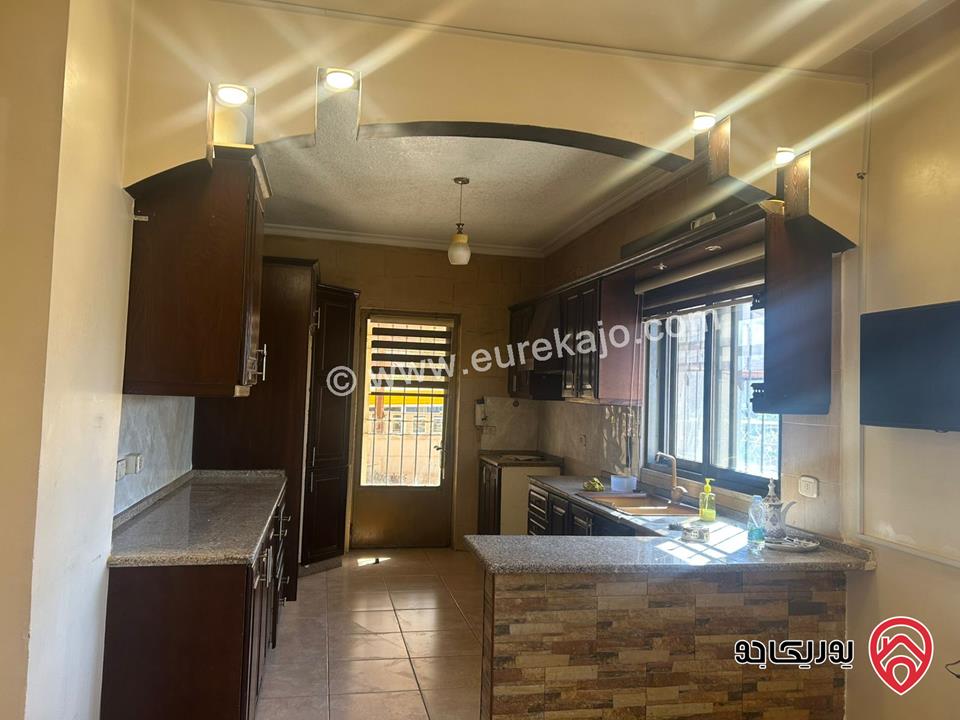 شقة ارضية مساحة 126م مع ترس 32م للبيع في عمان - طبربور