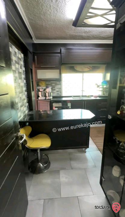 شقة طابق أول مساحة 192م للبيع في عمان - طبربور قرب إشارة طارق 