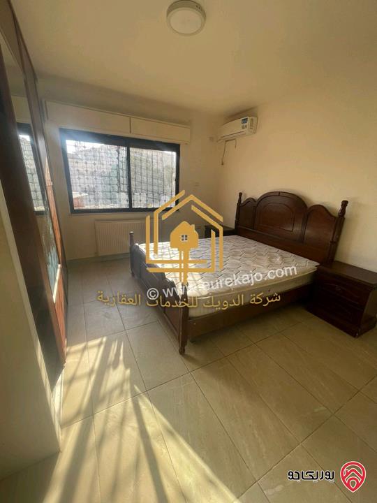 شقة فارغة طابق ثاني مساحة 130م للإيجار في عمان - الدوار السابع 